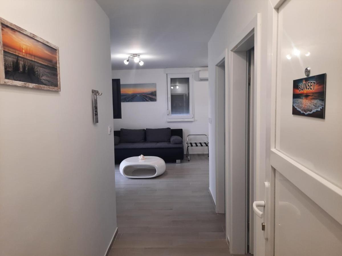 Apartments Luna Zadar Exterior photo